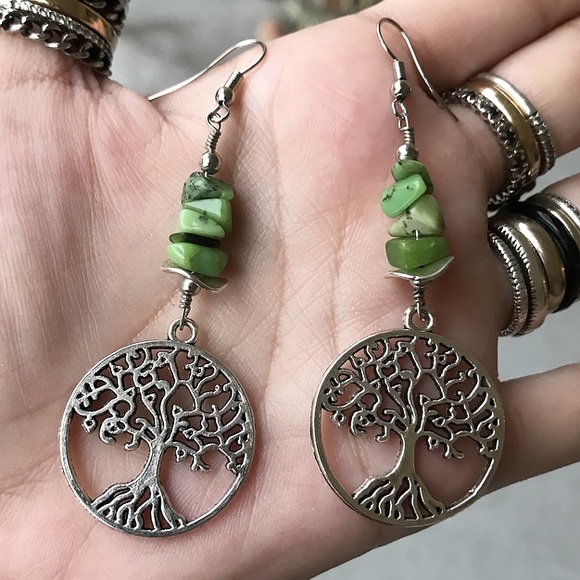 Jadeite tree of life steel post earrings - Picture 4 of 8